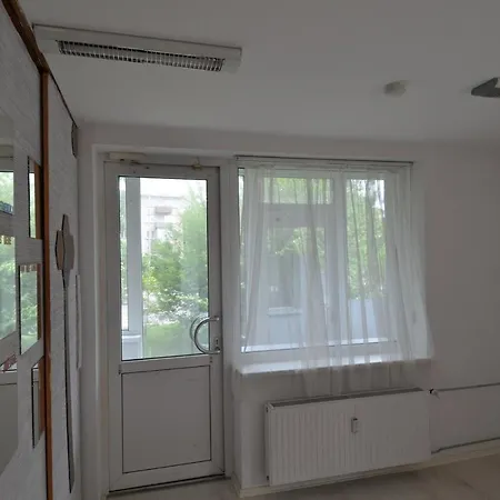 Studio Flat In Center * كلابيدا