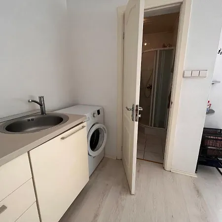 شقة Studio Flat In Center